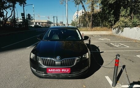 Skoda Octavia, 2019 год, 1 800 000 рублей, 2 фотография
