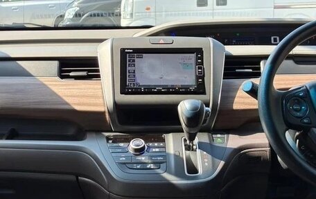 Honda Freed II, 2024 год, 1 490 004 рублей, 15 фотография
