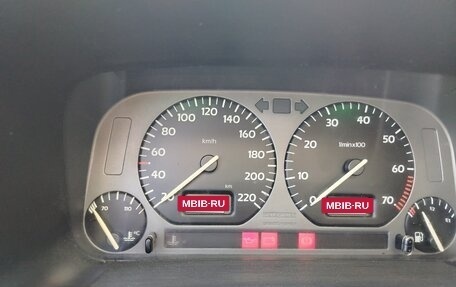 Volkswagen Vento, 1993 год, 140 000 рублей, 2 фотография