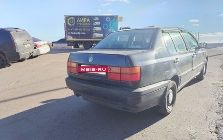 Volkswagen Vento, 1993 год, 140 000 рублей, 8 фотография