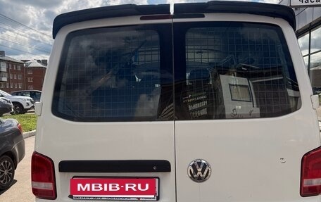 Volkswagen Transporter T5 рестайлинг, 2006 год, 900 000 рублей, 2 фотография