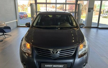 Toyota Avensis III рестайлинг, 2010 год, 995 000 рублей, 2 фотография
