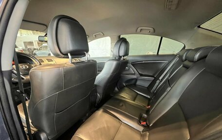 Toyota Avensis III рестайлинг, 2010 год, 995 000 рублей, 20 фотография
