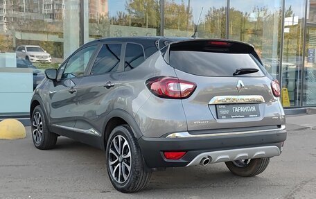 Renault Kaptur I рестайлинг, 2016 год, 1 590 000 рублей, 8 фотография