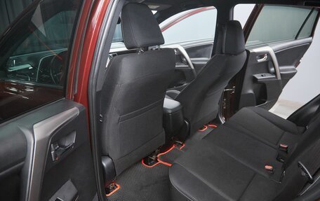 Toyota RAV4, 2019 год, 2 700 000 рублей, 13 фотография