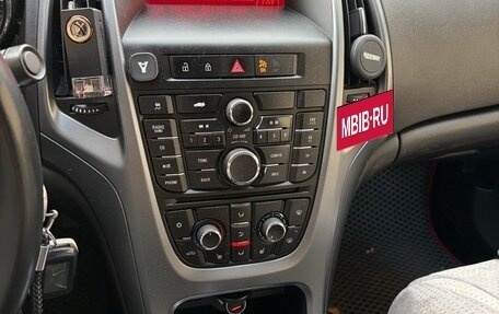 Opel Astra J, 2013 год, 730 000 рублей, 15 фотография