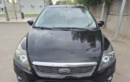 Ford Focus II рестайлинг, 2010 год, 585 000 рублей, 1 фотография
