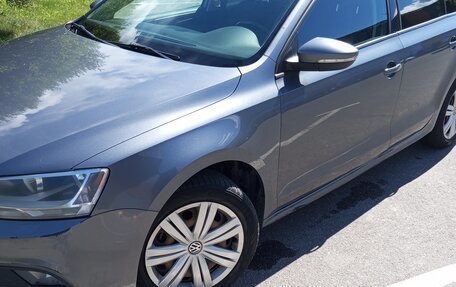 Volkswagen Jetta VI, 2015 год, 880 000 рублей, 2 фотография