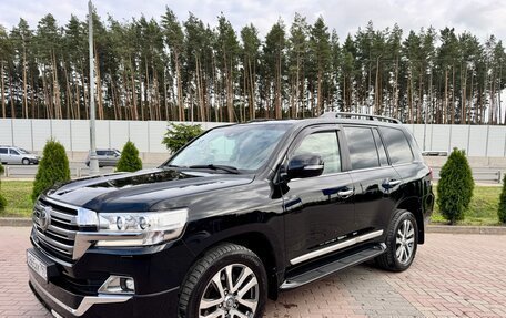 Toyota Land Cruiser 200, 2015 год, 4 370 000 рублей, 9 фотография