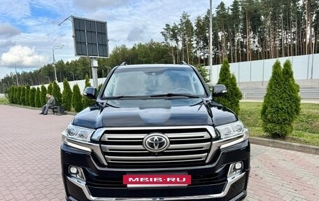 Toyota Land Cruiser 200, 2015 год, 4 370 000 рублей, 8 фотография