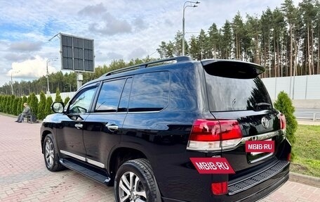 Toyota Land Cruiser 200, 2015 год, 4 370 000 рублей, 12 фотография