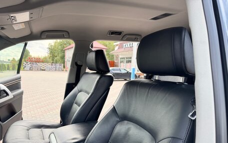 Toyota Land Cruiser 200, 2015 год, 4 370 000 рублей, 20 фотография