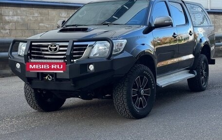 Toyota Hilux VII, 2014 год, 2 100 000 рублей, 2 фотография