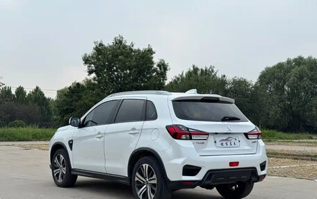 Mitsubishi ASX I рестайлинг, 2023 год, 1 750 000 рублей, 7 фотография