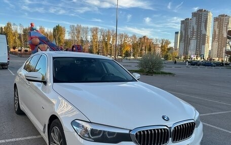 BMW 5 серия, 2018 год, 2 900 000 рублей, 6 фотография