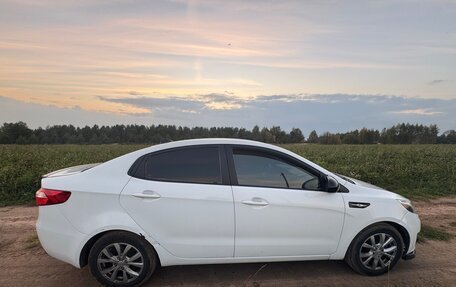 KIA Rio III рестайлинг, 2014 год, 720 000 рублей, 4 фотография