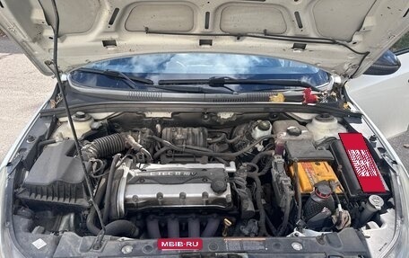 Chevrolet Cruze II, 2010 год, 570 000 рублей, 9 фотография