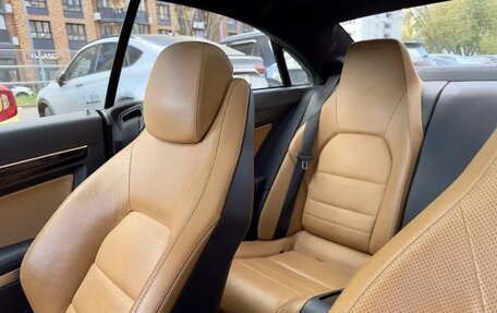 Mercedes-Benz E-Класс, 2010 год, 1 500 000 рублей, 9 фотография