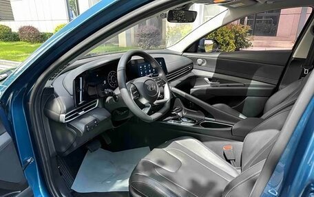 Hyundai Elantra, 2023 год, 1 220 000 рублей, 13 фотография