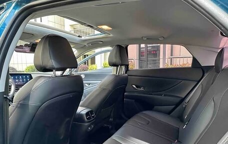Hyundai Elantra, 2023 год, 1 220 000 рублей, 15 фотография