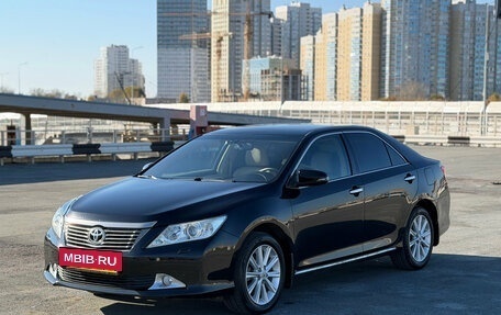 Toyota Camry, 2013 год, 1 749 000 рублей, 4 фотография