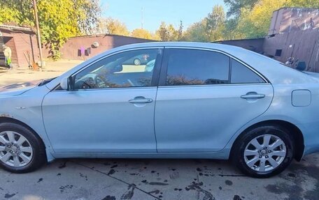 Toyota Camry, 2008 год, 700 000 рублей, 1 фотография