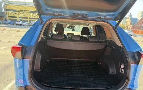 Toyota RAV4, 2021 год, 3 100 000 рублей, 17 фотография