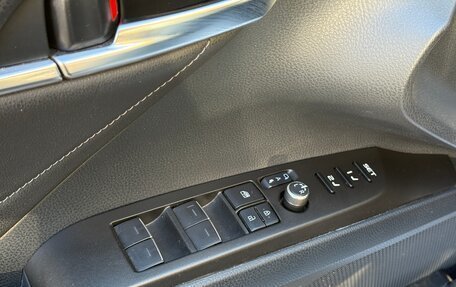 Toyota Camry, 2021 год, 3 500 000 рублей, 10 фотография
