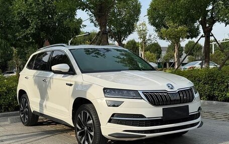 Skoda Karoq I, 2022 год, 1 510 333 рублей, 3 фотография