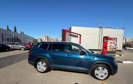Volkswagen Teramont I, 2019 год, 2 950 000 рублей, 2 фотография