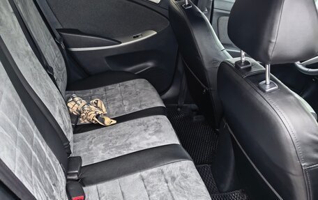 Hyundai Solaris II рестайлинг, 2013 год, 1 050 000 рублей, 7 фотография