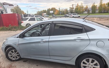 Hyundai Solaris II рестайлинг, 2013 год, 1 050 000 рублей, 14 фотография