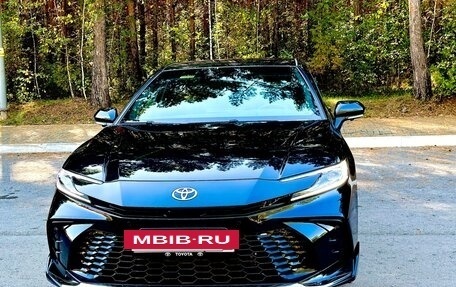 Toyota Camry, 2026 год, 4 220 000 рублей, 10 фотография