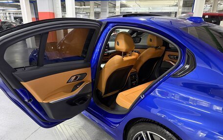 BMW 3 серия, 2024 год, 6 890 000 рублей, 14 фотография