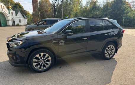 Toyota RAV4, 2021 год, 3 500 000 рублей, 3 фотография