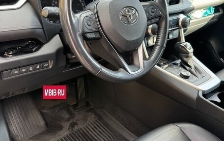 Toyota RAV4, 2021 год, 3 500 000 рублей, 7 фотография