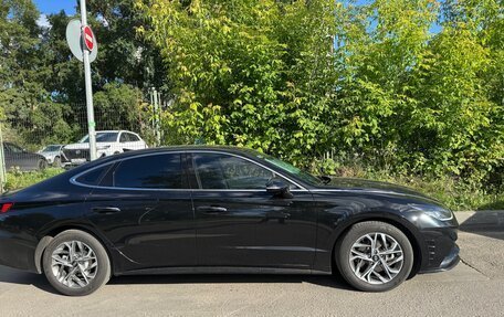 Hyundai Sonata VIII, 2021 год, 2 700 000 рублей, 6 фотография
