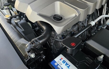 Toyota Land Cruiser 200, 2015 год, 4 980 000 рублей, 10 фотография