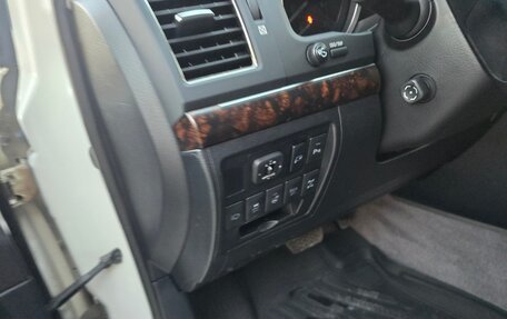 Toyota Land Cruiser 200, 2015 год, 4 980 000 рублей, 22 фотография
