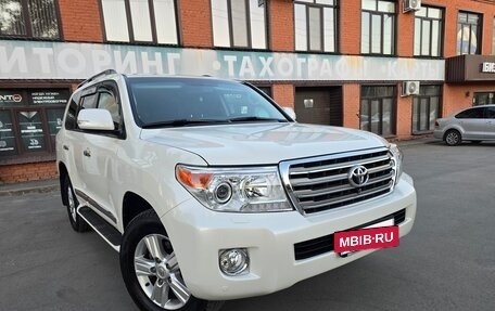 Toyota Land Cruiser 200, 2015 год, 4 980 000 рублей, 20 фотография
