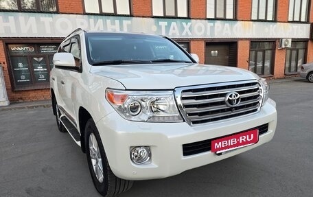 Toyota Land Cruiser 200, 2015 год, 4 980 000 рублей, 36 фотография