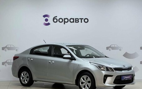 KIA Rio IV, 2019 год, 1 350 000 рублей, 3 фотография