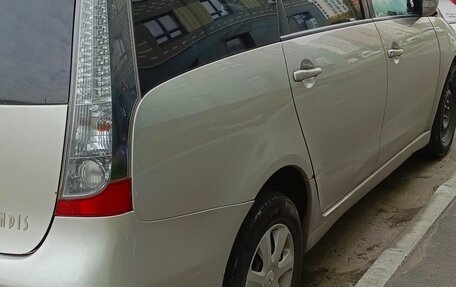 Mitsubishi Grandis, 2007 год, 650 000 рублей, 1 фотография