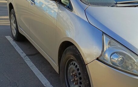 Mitsubishi Grandis, 2007 год, 650 000 рублей, 4 фотография