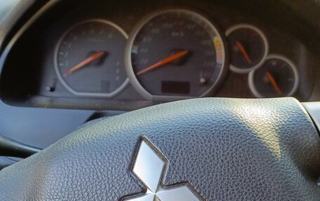 Mitsubishi Grandis, 2007 год, 650 000 рублей, 11 фотография