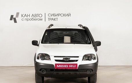Chevrolet Niva I рестайлинг, 2019 год, 716 100 рублей, 2 фотография