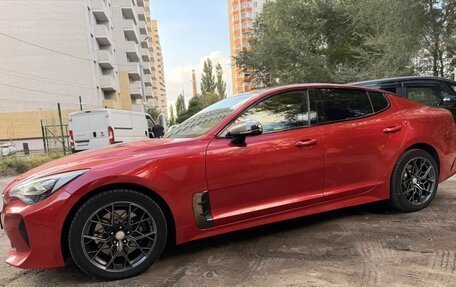 KIA Stinger I, 2018 год, 2 000 000 рублей, 4 фотография