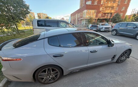 KIA Stinger I, 2021 год, 2 950 000 рублей, 4 фотография