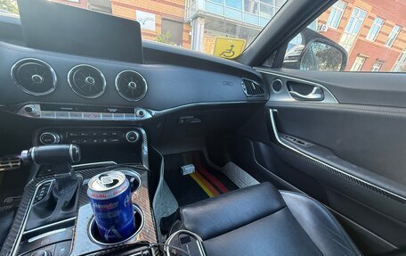KIA Stinger I, 2021 год, 2 950 000 рублей, 15 фотография