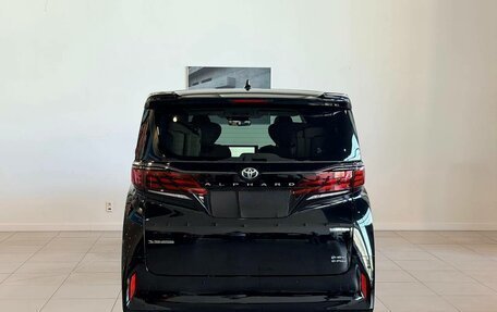 Toyota Alphard, 2023 год, 5 100 000 рублей, 18 фотография